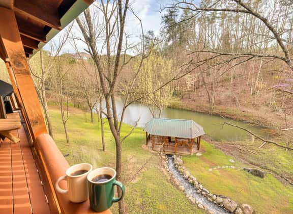 Romantic Cabin • Hot Tub • Pond View • Dollywood - Image 5