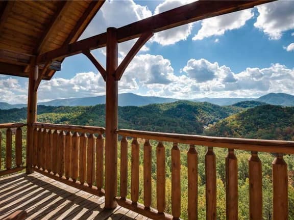 Appalachian Villa -Mountain View, Hot Tub, Pets - Image 1